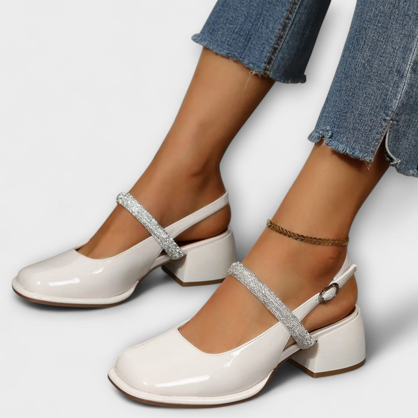 Lyzette | Sophisticated Sandals