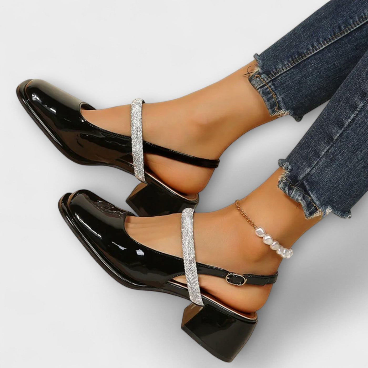 Lyzette | Sophisticated Sandals