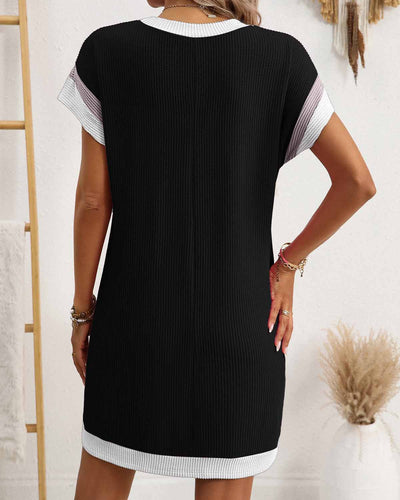 ZAVIREA® Textured Short Sleeve Midi Dress