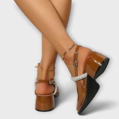 Lyzette | Sophisticated Sandals