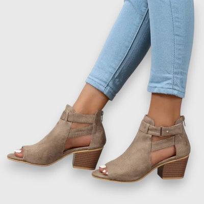 Laureine | Sophisticated Sandals